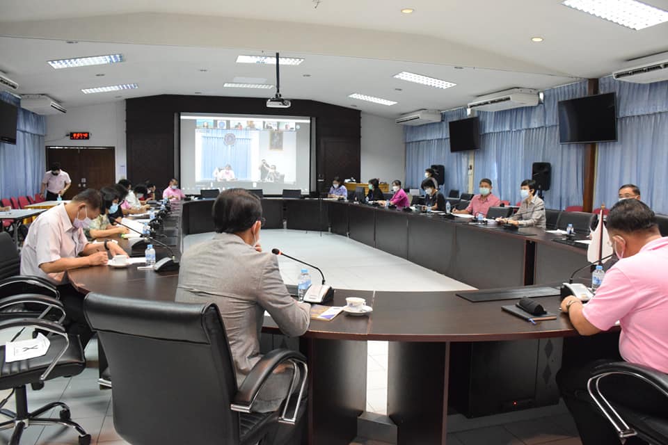 กรมประมงประชุมหารือการจัดทำหนังสือเพื่อใช้เป็นข้อมูลด้านการประมง ทูลเกล้าฯ ถวายสมเด็จพระกนิษฐาธิราชเจ้า กรมสมเด็จพระเทพรัตนราชสุดาฯ สยามบรมราชกุมารี..คลิก