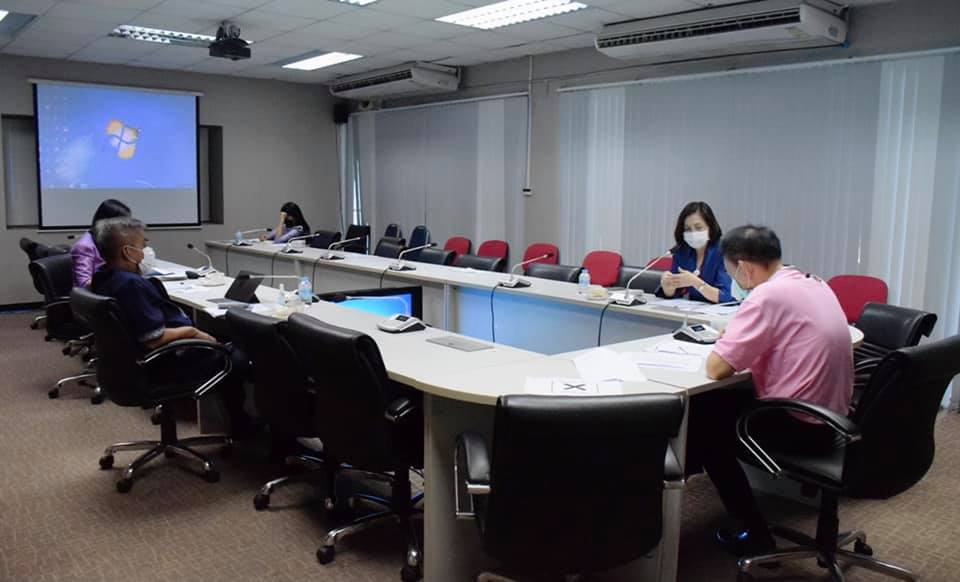 ดร.วิชาญ อิงศรีสว่าง รองอธิบดีกรมประมง เป็นประธานการประชุมการตรวจสอบและควบคุมสินค้าประมงประเภท Cold Chain Food ของไทยที่ส่งออกไปยังสาธารณรัฐประชาชนจีน..คลิก