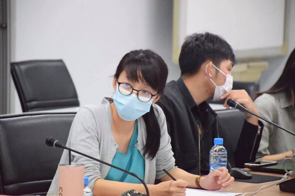 ดร.วิชาญ อิงศรีสว่าง รองอธิบดีกรมประมง เป็นประธานการประชุมหารือเพื่อจัดทำรายละเอียดความก้าวหน้าในประเด็นการรุกรานของสัตว์น้ำต่างถิ่นจากกิจกรรมการค้าสัตว์ทะเลสวยงามและการเพาะเลี้ยงสัตว์น้ำ..คลิก