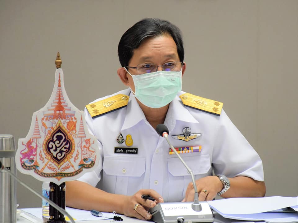 นายเฉลิมชัย สุวรรณรักษ์ รองอธิบดีกรมประมง เป็นประธานการประชุมคณะกรรมการกำกับดูแลการขึ้นทะเบียนฟาร์มเพาะเลี้ยงกุ้งทะเลเพื่อการนำเข้ามาเพาะพันธุ์ ครั้งที่ 2/2564..คลิก
