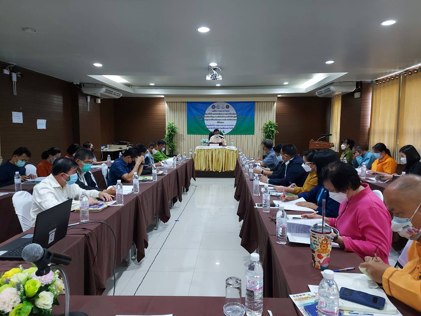 ประชุมการบริหารจัดการพื้นที่การเกษตรและวัสดุทางการเกษตรเพื่อลดปัญหาหมอกควัน จังหวัดพะเยา..คลิก