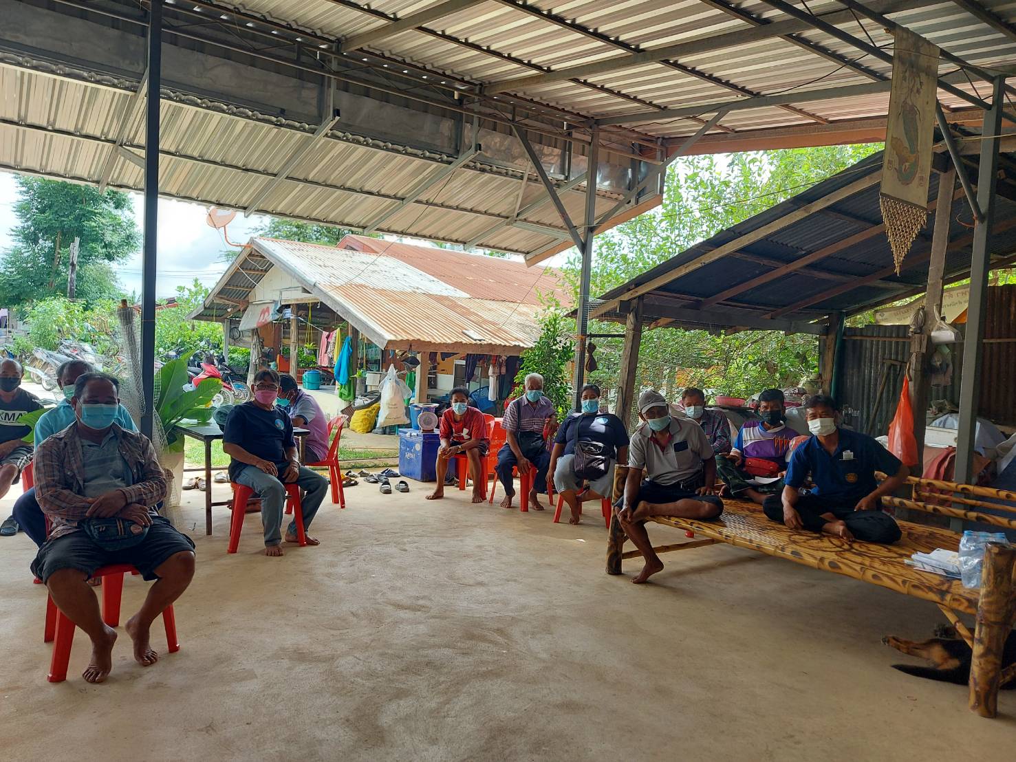 ประมงอำเภอพิบูลมังสาหาร รับขึ้นทะเบียนผู้ทำการประมง(ทบ.3)บ้านโนนคูณน้อย ต.โนนกาหลง อ.พิบูลมังสาหาร..คลิก