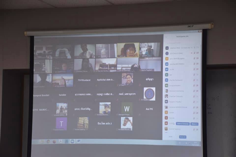 ดร.วิชาญ อิงศรีสว่าง รองอธิบดีกรมประมง เป็นประธานการประชุมเตรียมความพร้อมดำเนินการโครงการวิจัยที่ได้รับการสนับสนุนทุน จากสำนักงานพัฒนาการวิจัยการเกษตร (องค์การมหาชน)..คลิก