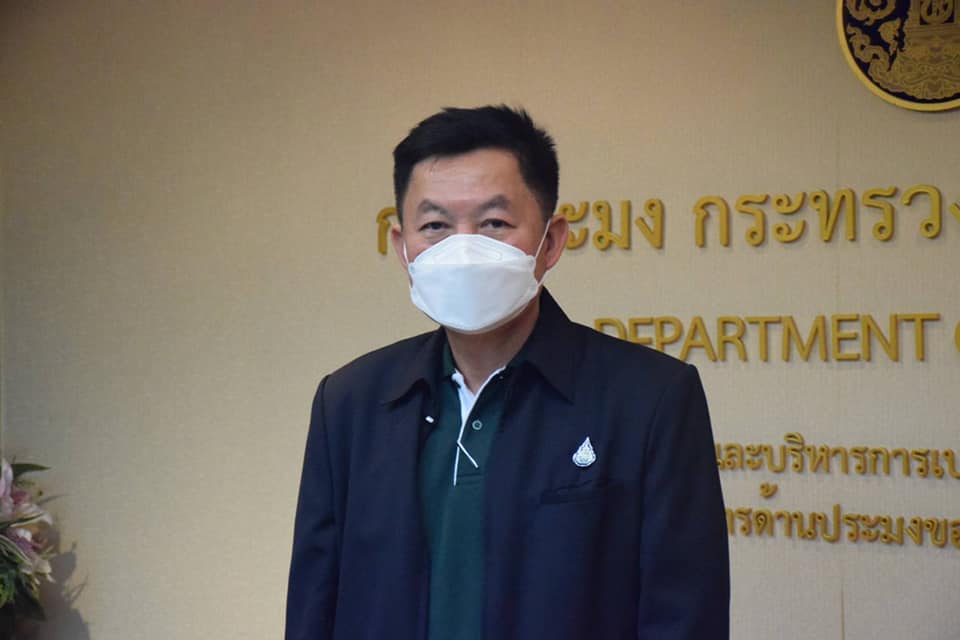 ดร.ถาวร ทันใจ รองอธิบดีกรมประมง ให้สัมภาษณ์กับสื่อมวลชนสถานีโทรทัศน์ช่อง NBT..คลิก