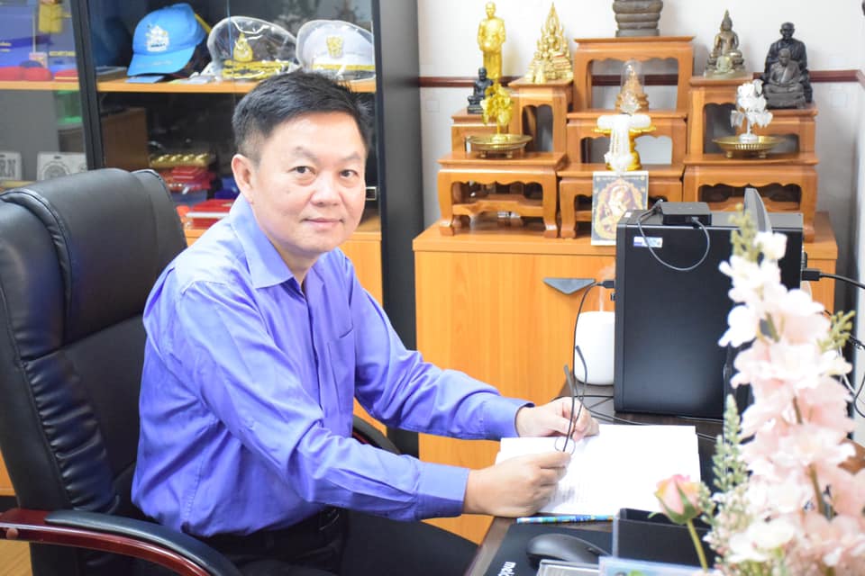 นายถาวร ทันใจ รองอธิบดีกรมประมง เป็นประธานการประชุมคณะกรรมการประเมินผลงานเพื่อแต่งตั้งให้ดำรงตำแหน่งสำหรับผู้ปฏิบัติงาน ตำแหน่งประเภทวิชาการ สาขานโยบายและการบริหารงานทั่วไป..คลิก