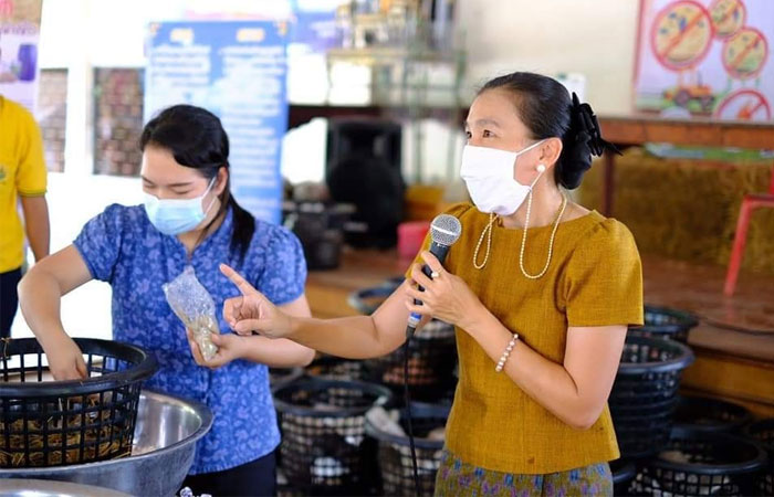 งานส่งเสริมการเกษตร ศูนย์ศึกษาการพัฒนาอ่าวคุ้งกระเบนฯ ติดตามผลการฝึกอบรม..คลิก