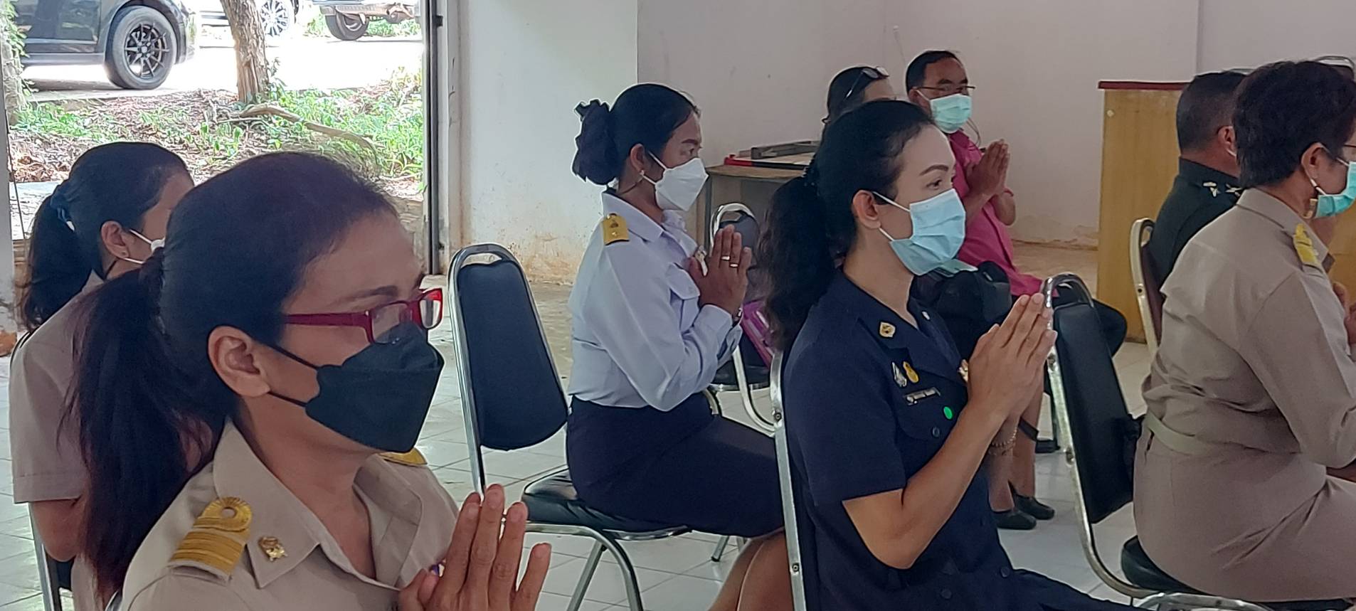  ประมงอำเภอวารินชำราบ ร่วมพิธีอ่านสารจากนายกรัฐมนตรี และปลัดกระทรวงมหาดไทย และพิธีมอบรางวัลแก่กำนัน ผู้ใหญ่ ดีเด่น วันกำนัน ผู้ใหญ่บ้าน ณ หอประชุมที่ว่าการอำเภอวารินนชำราบ..คลิก