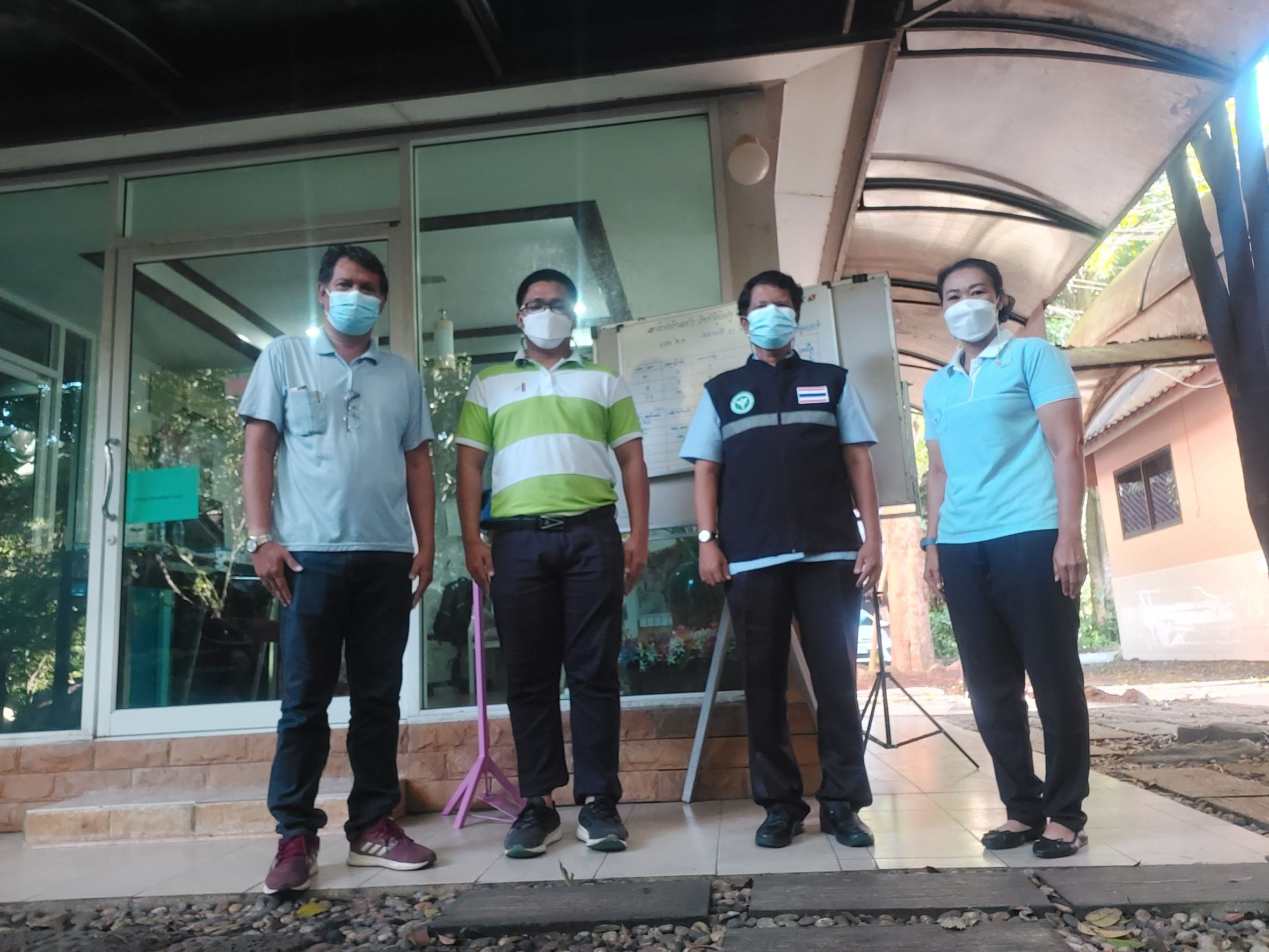 ประมงส่งเจ้าหน้าที่ คุมเข้ม! สถานที่กักกันโควิด นครนายก