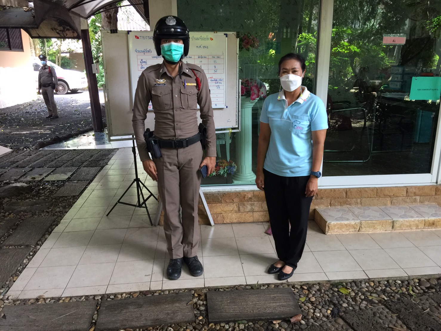 ประมงส่งเจ้าหน้าที่ คุมเข้ม! สถานที่กักกันโควิด นครนายก..คลิก