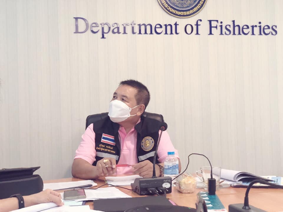 นายสุวิทย์ คชสิงห์ หัวหน้าผู้ตรวจราชการกรม เป็นประธานการประชุมคณะทำงานปรับปรุงระเบียบกรมประมงว่าด้วยการขึ้นทะเบียนเกษตรกรผู้เพาะเลี้ยงสัตว์น้ำและผู้ประกอบการด้านการประมง ครั้งที่ 4/2564..คลิก