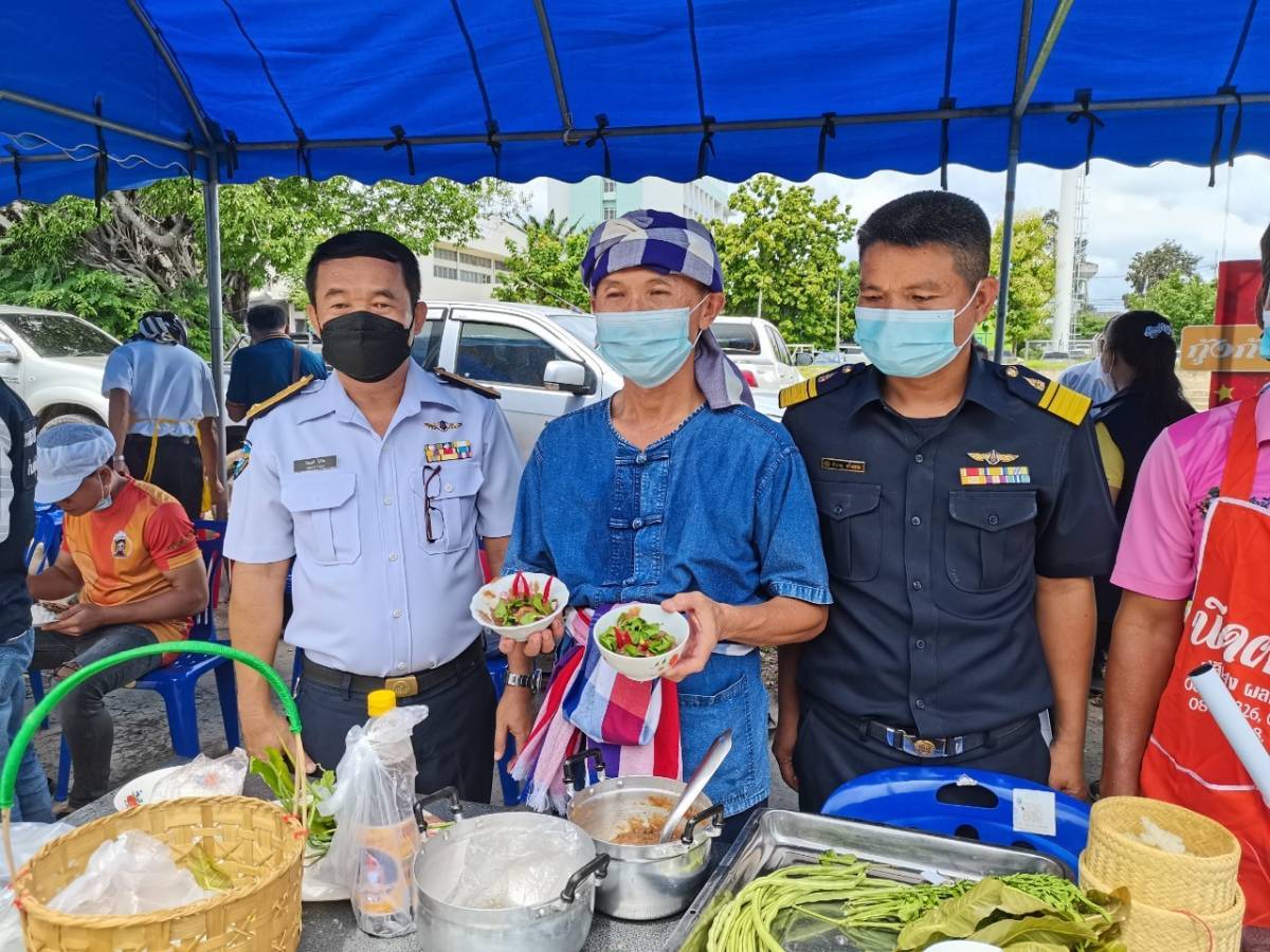 งานเทศกาลกินปลาแซ่บหลาย อำเภอพิบูลมังสาหาร ณ ลานจอดรถหน้าที่ว่าการอำเภอพิบูลมังสาหาร  จังหวัดอุบลราชธานี..คลิก