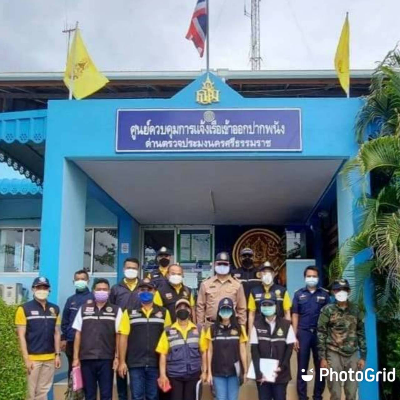 วันที่ 13-16 ก.ย. 64 : นายธีระพงษ์ อภัยภักดี ผู้อำนวยการศูนย์บริหารจัดการด่านตรวจประมง เขต 9 (สตูล) ได้ร่วมปฏิบัติหน้าที่ตามคำสั่ง ศรชล. ในนามชุด FIT เพื่อตรวจสอบประเมินผลการปฏิบัติงานของศูนย์ควบคุมการแจ้งเรือเข้าออก ปากพนัง,  นครศรีธรรมราช, ขนอม และสุราษฏร์ธานี พร้อมด้วยคณะชุดตรวจสอบและประเมินผลการปฏิบัติของเจ้าหน้าที่ประจำศูนย์ควบคุมการแจ้งเรือเข้าออก (Flying Inspection Team : FIT)..คลิก