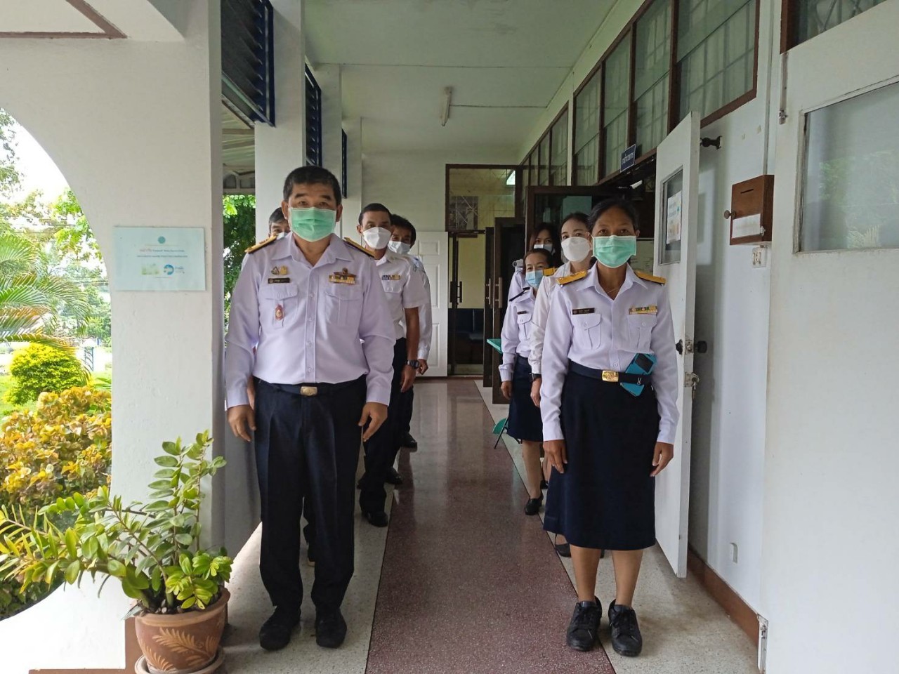 ร่วมจัดกิจกรรมเนื่องในวันพระราชทานธงชาติไทย ๒๘ กันยายน