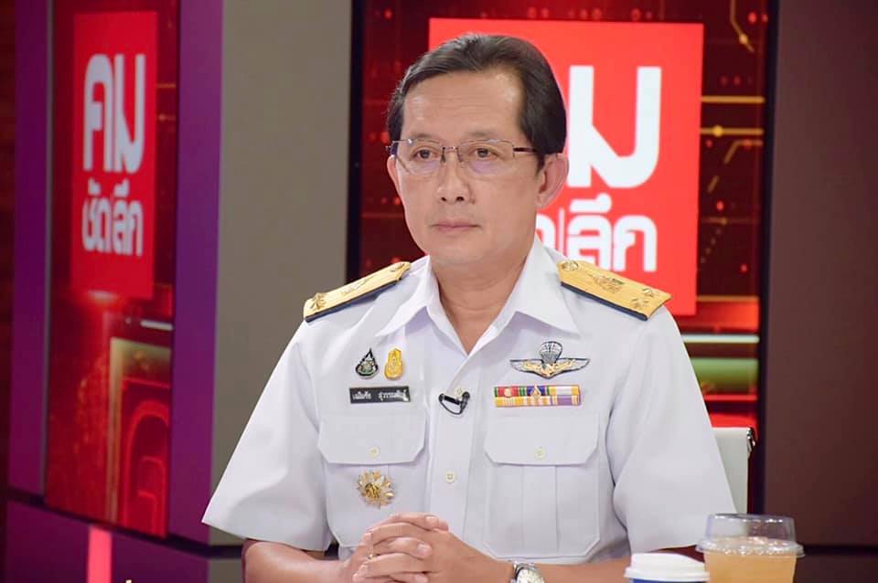 นายเฉลิมชัย สุวรรณรักษ์ รองอธิบดีกรมประมง ให้สัมภาษณ์สดในรายการ 