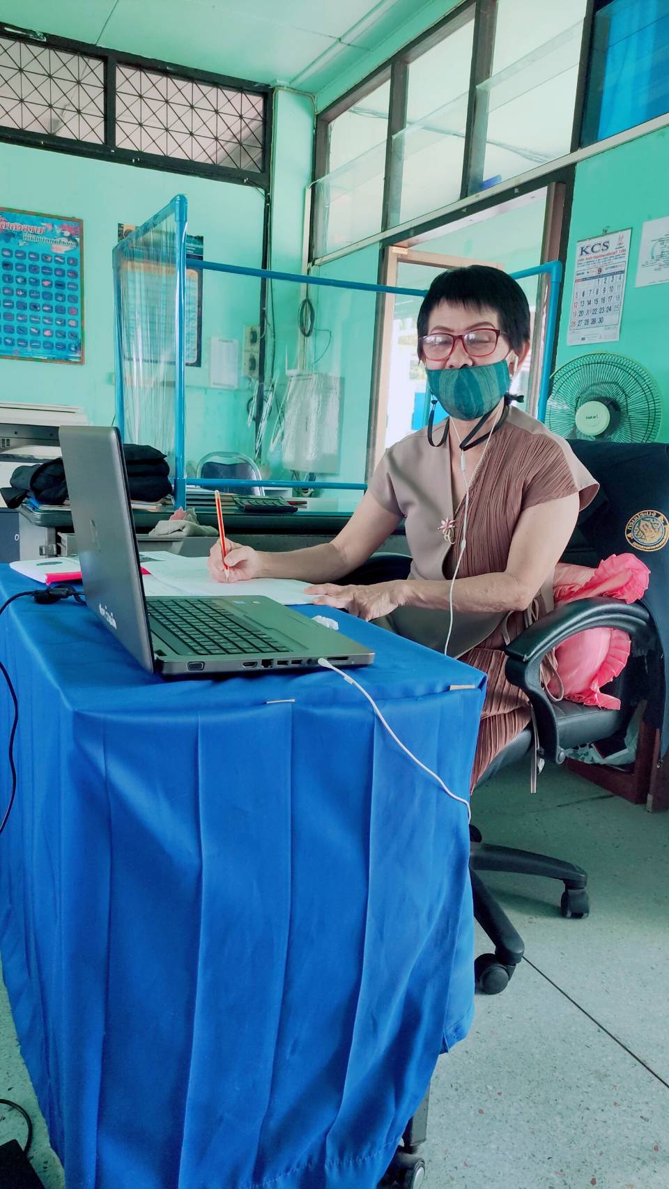 ร่วมประชุมชี้แจงหลักเกณฑ์การควบคุมผลผลิตสัตว์น้ำ และแนวทางการปฏิบัติงานเงินทุนหมุนเวียน ในการผลิตพันธุ์ปลา พันธุ์กุ้ง และพันธุ์สัตว์น้ำอื่น ๆ..คลิก
