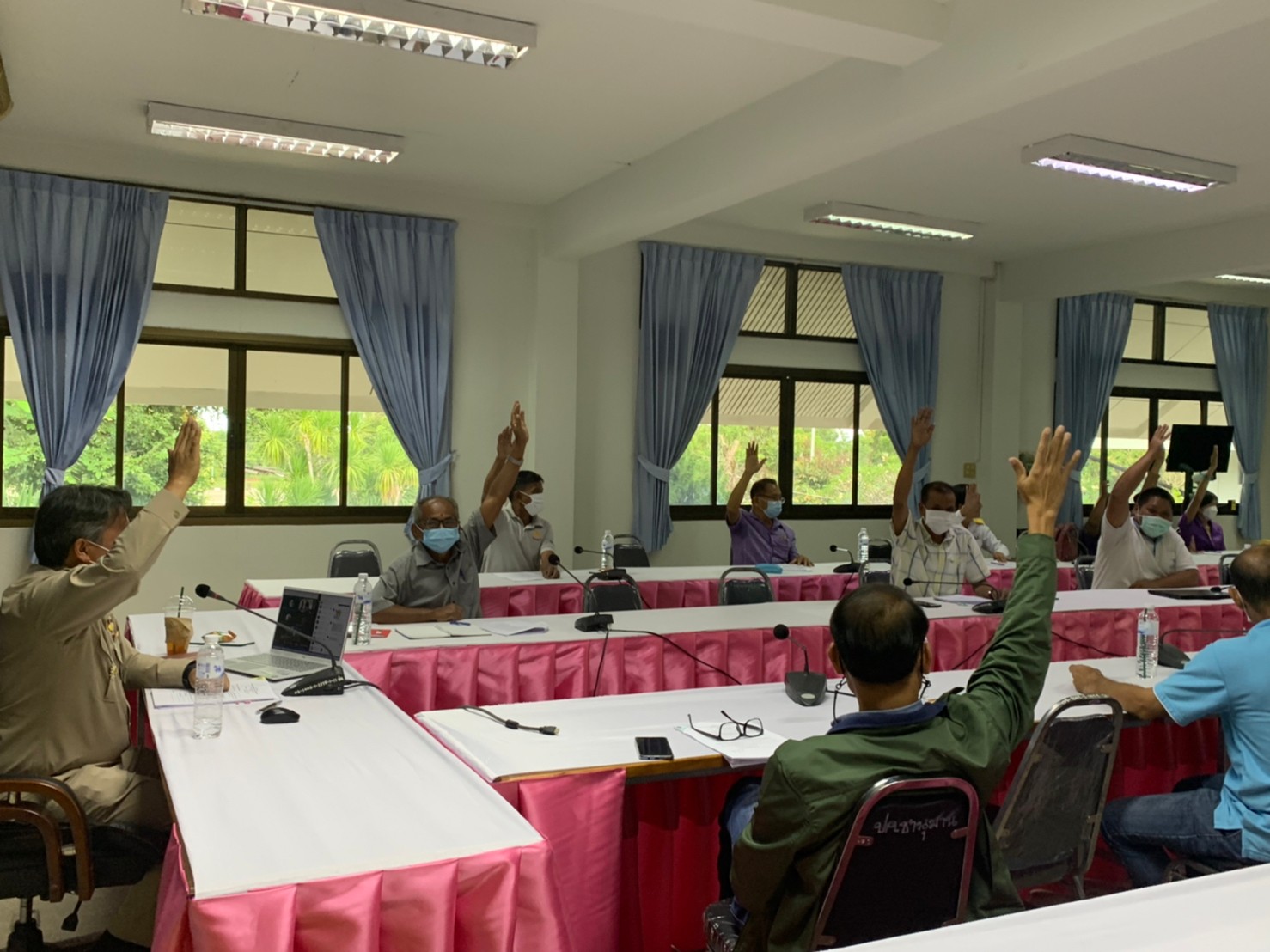ประชุมคณะอนุกรรมการเพื่อพัฒนาพื้นที่แม่น้ำโขงด้านการประมงระดับจังหวัด เพื่อพิจารณาแผนโครงการฯ  ในการแก้ไขปัญหาผลกระทบที่เกิดจากการเปลี่ยนแปลงระบบนิเวศแม่น้ำโขงกับเกษตรกรในพื้นที่อำเภอชานุมาน..คลิก