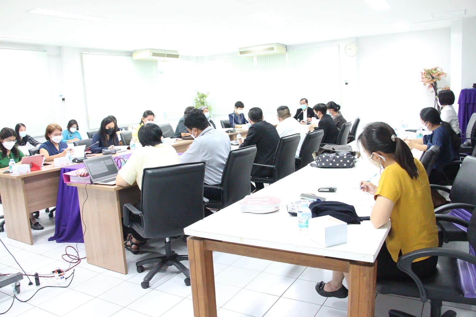 นายเฉลิมชัย สุวรรณรักษ์ รองอธิบดีกรมประมง เป็นประธานการประชุมคณะกรรมการด้านความหลากหลายและด้านความปลอดภัยทางชีวภาพของกรมประมง ครั้งที่ 7/2564..คลิก