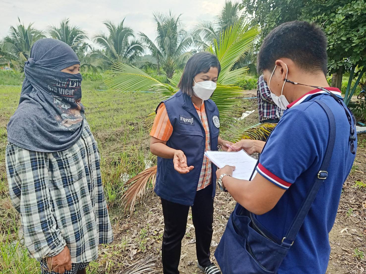 ตรวจสอบความเสียหายเพื่อให้ความช่วยเหลือเกษตรกรผู้ประสบภัยพิบัติอุทกภัยด้านประมง..คลิก