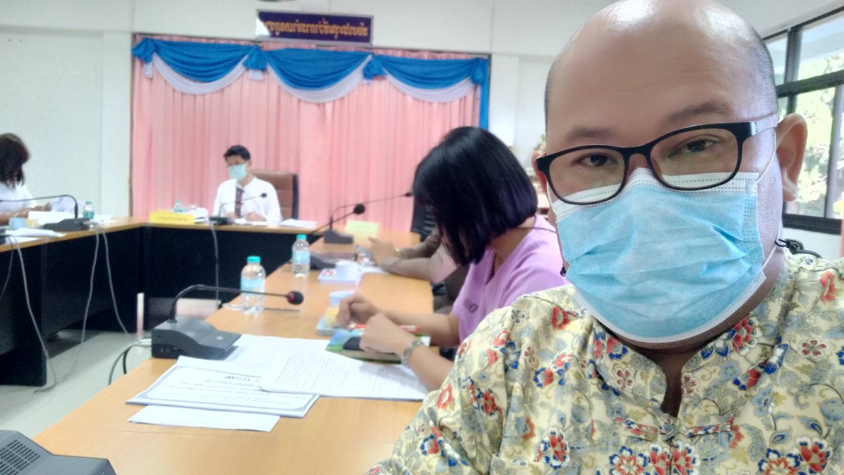 เข้าร่วมประชุมมอบนโยบายการขับเคลื่อนการขจัดความยากจนและพัฒนาคนทุกช่วงวัยอย่างยั่งยืนตามหลักปรัชญาของเศรษฐกิจพอเพียง..คลิก