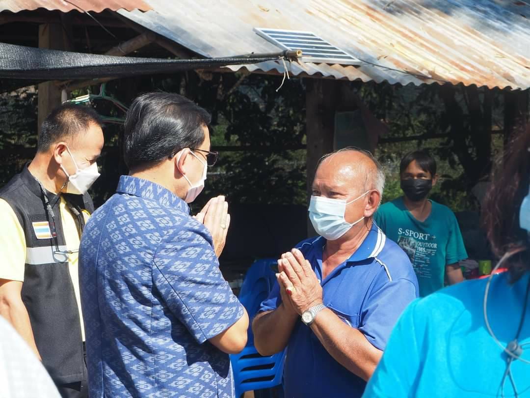 นายเฉลิมชัย สุวรรณรักษ์ รองอธิบดีกรมประมง และคณะลงพื้นที่เยี่ยมชมและให้กำลังใจเจ้าหน้าที่ผู้ปฏิบัติงานและติดตามความก้าวหน้าการดำเนินการในกิจกรรมเพาะขยายพันธุ์ปลาเพื่อคงความอุดมสมบูรณ์ของทรัพยากรประมงในแม่น้ำโขง จังหวัดหนองคาย..คลิก