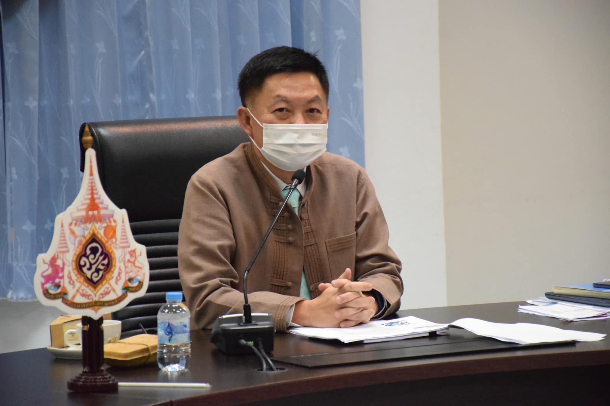 ดร.ถาวร ทันใจ รองอธิบดีกรมประมง เป็นประธานการประชุม คณะทำงานปรับปรุงคู่มือสำหรับประชาชนตามพระราชบัญญัติการอำนวยความสะดวกในการพิจารณาอนุญาตของทางราชการ พ.ศ. 2558 ครั้งที่ 1/2564..คลิก