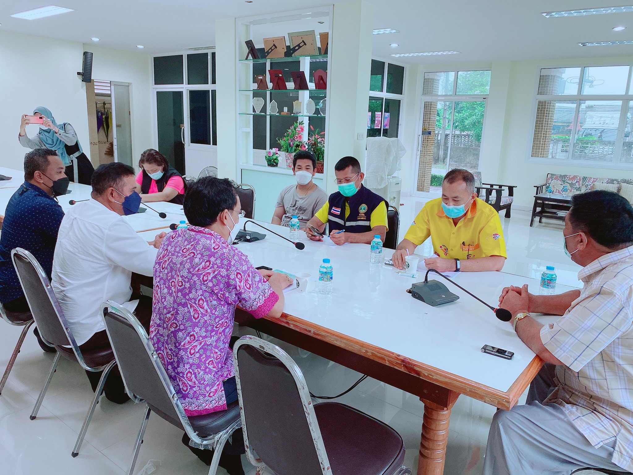 ร่วมประชุมหารือประเด็นปัญหาการทำประมงผิดกฎหมายในพื้นที่จังหวัดกระบี่..คลิก