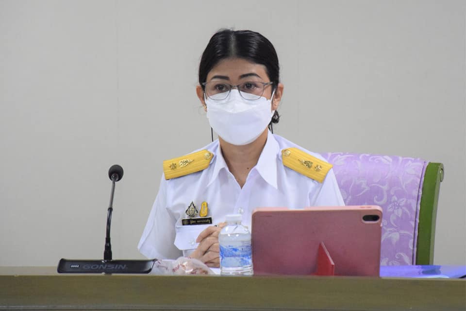 นางฐิติพร หลาวประเสริฐ ผู้อำนวยการกองวิจัยและพัฒนาสุขภาพสัตว์น้ำ เป็นประธานการตรวจสถานประกอบการผลิตพ่อแม่พันธุ์กุ้งขาวของหน่วยงาน GACC สาธารณรัฐประชาชนจีน..คลิก