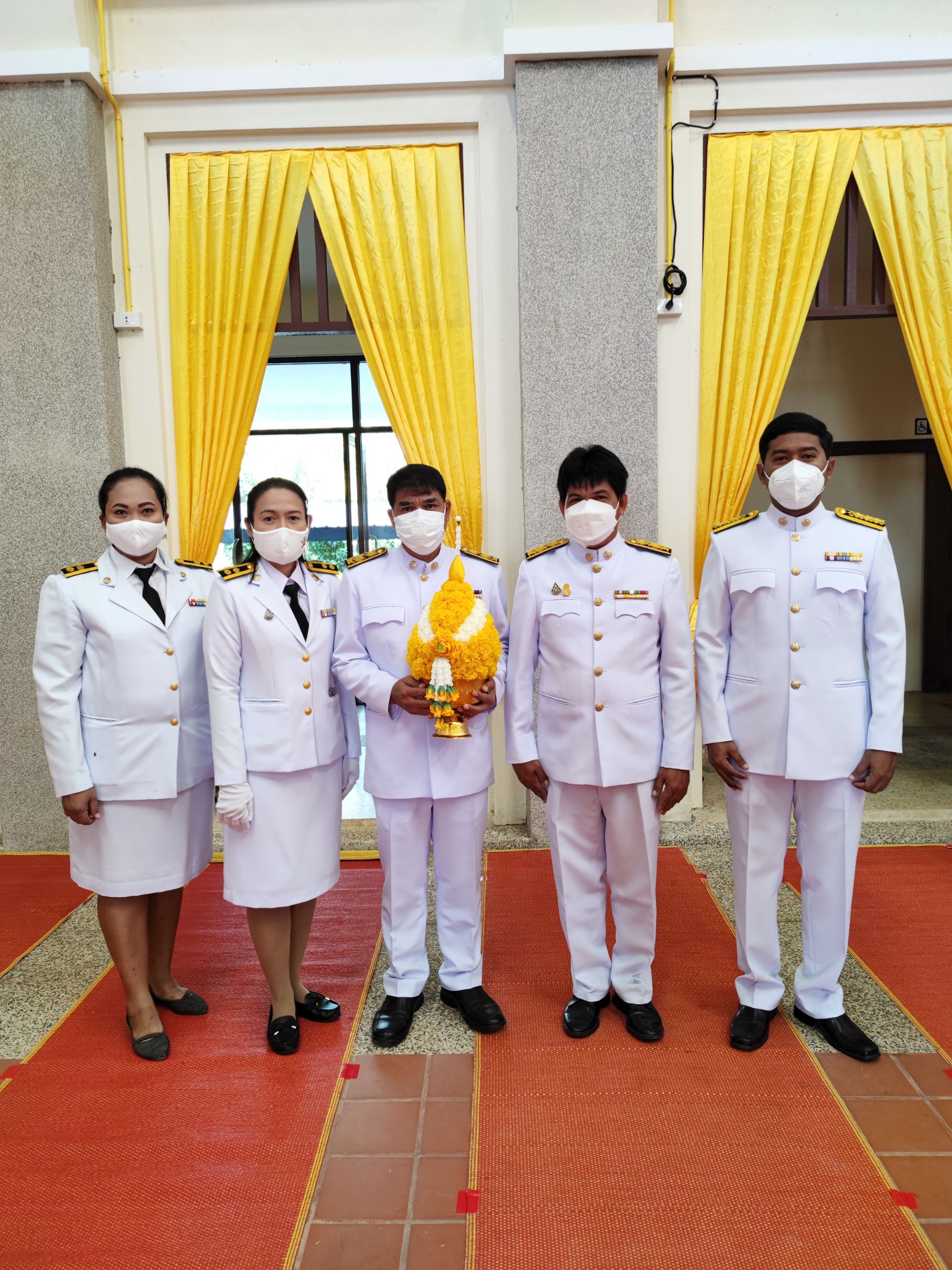 ร่วมกิจกรรมวันคล้ายพระราชสมภพในหลวง ร.9 วันชาติ และวันพ่อแห่งชาติ ของสำนักงานประมงจังหวัดพังงา..คลิก