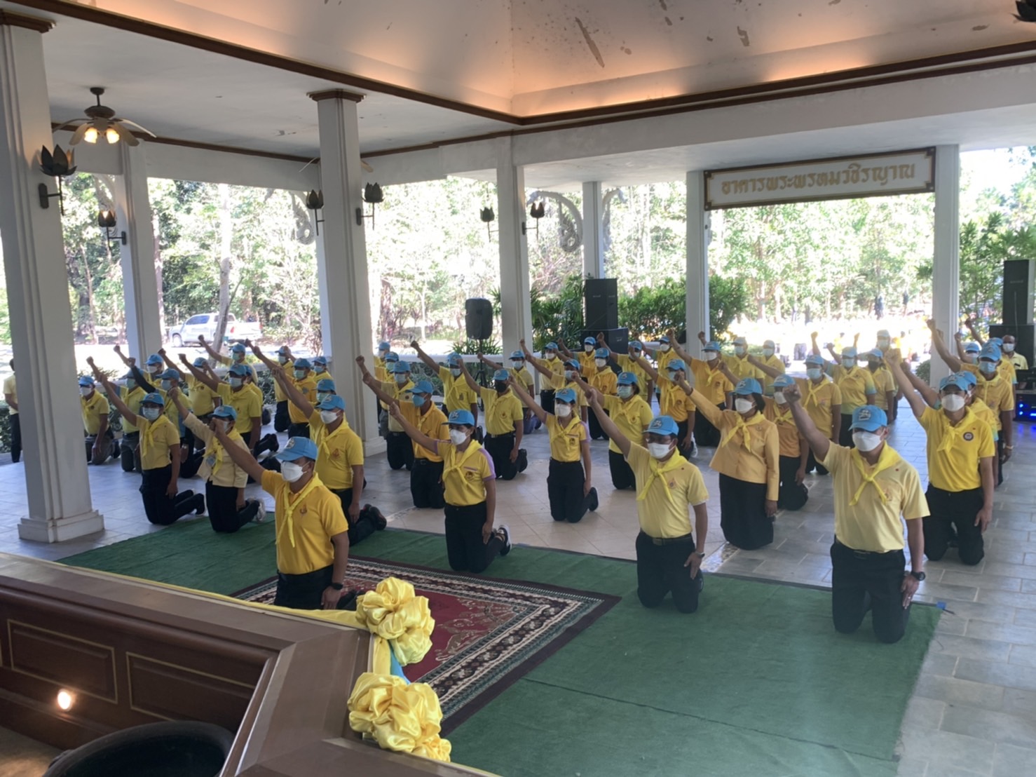 ประมงอำเภอเขื่องใน ร่วมพิธีเนื่องในวันคล้ายวันพระราชบรมราชสมภพพระบาทสมเด็จพระชนกาธิเบศร มหาภูมิพลอดุลยเดชมหาราช บรมนาถบพิตร วันชาติ และวันพ่อแห่งชาติ..คลิก
