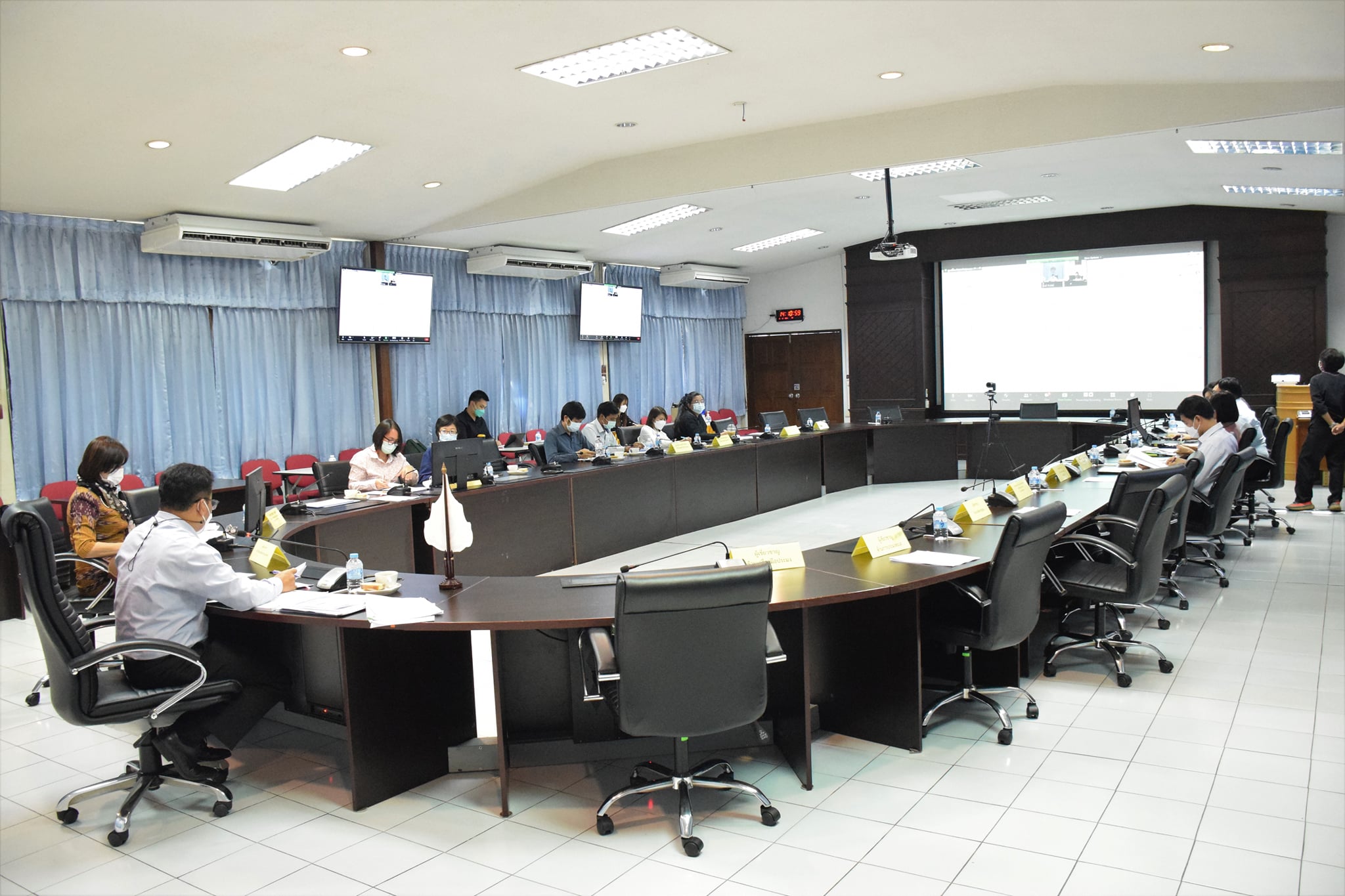 การประชุมคณะกรรมการบริหารจัดการทรัพยากรปลาโอน่านน้ำไทย ครั้งที่ 1/2564..คลิก