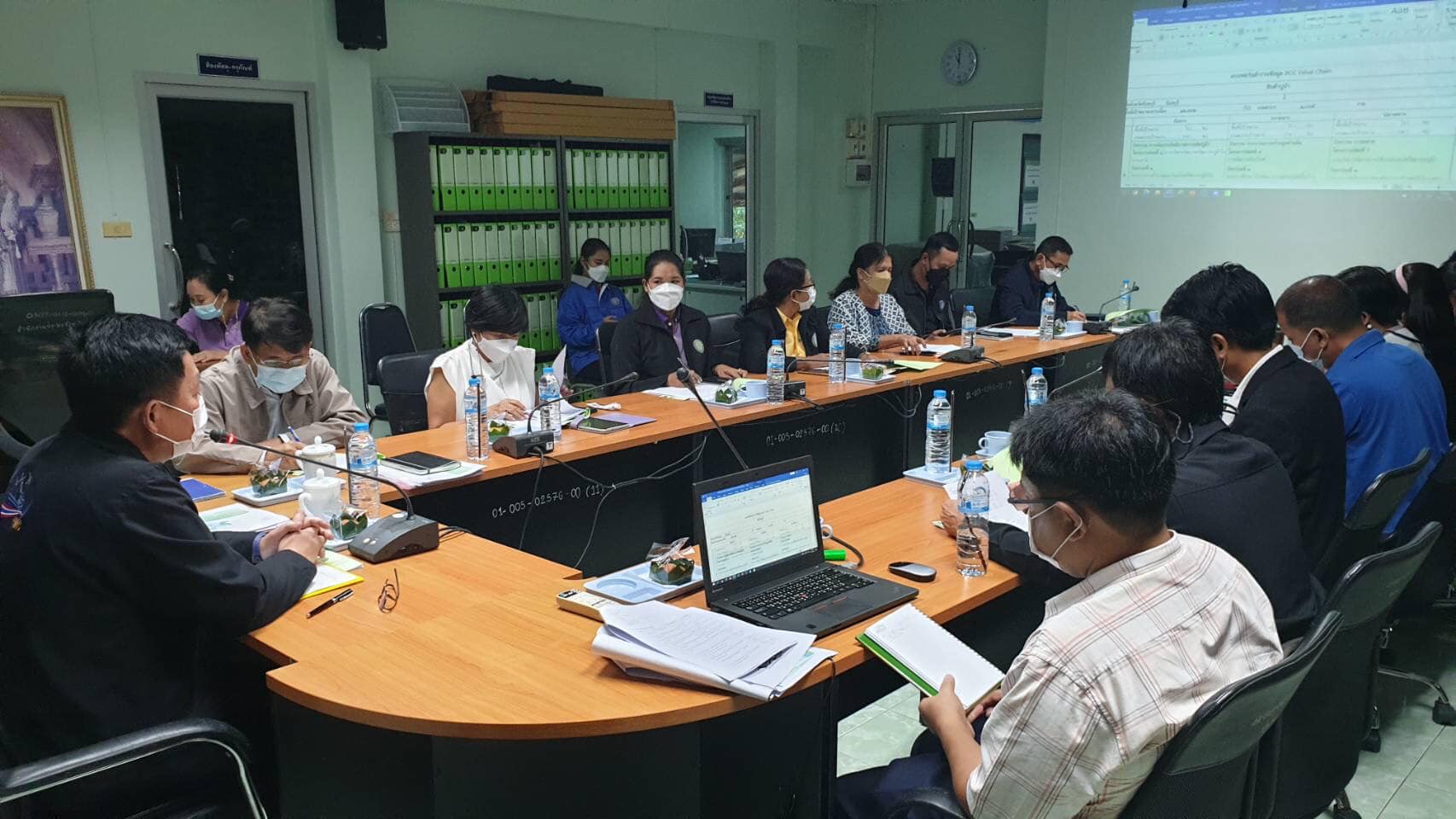 ดร.ถาวร ทันใจ รองอธิบดีกรมประมง และคณะ เข้าตรวจเยี่ยมและติดตามผลการดำเนินงานโครงการสร้างมูลค่าผลผลิตทางการเกษตร (ปูม้า) ตลอดห่วงโซ่คุณค่า ด้วยเศรษฐกิจสร้างสรรค์เพื่อการพัฒนาประเทศอย่างยั่งยืน..คลิก