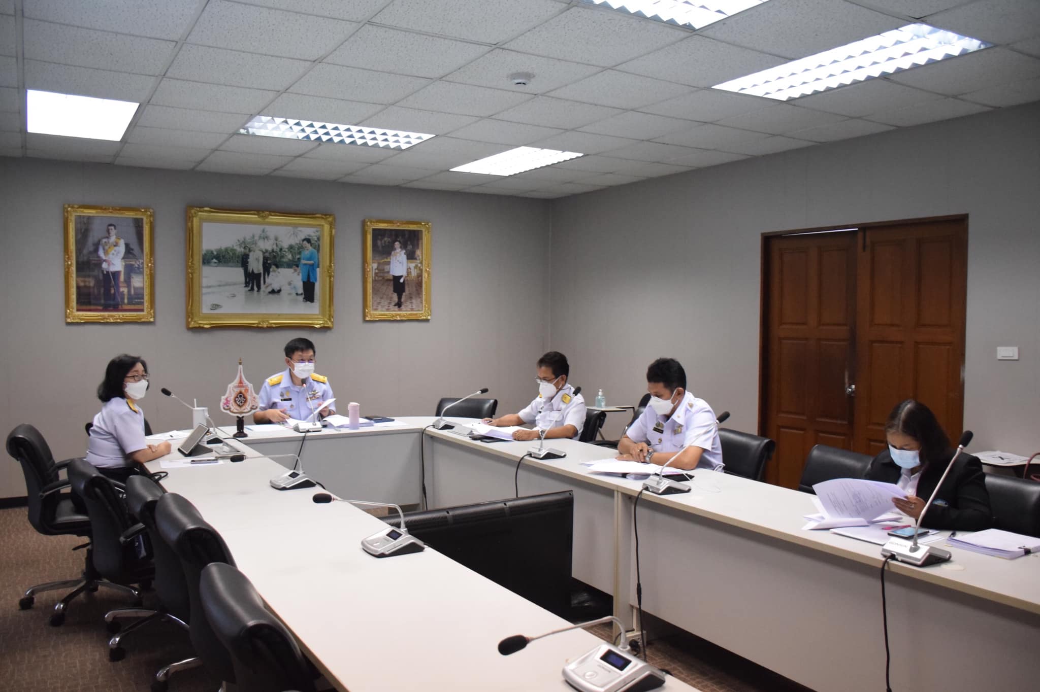 ดร.ถาวร ทันใจ รองอธิบดีกรมประมง เป็นประธานการประชุมคณะกรรมการสวัสดิการกรมประมง ครั้งที่ 14/2564..คลิก