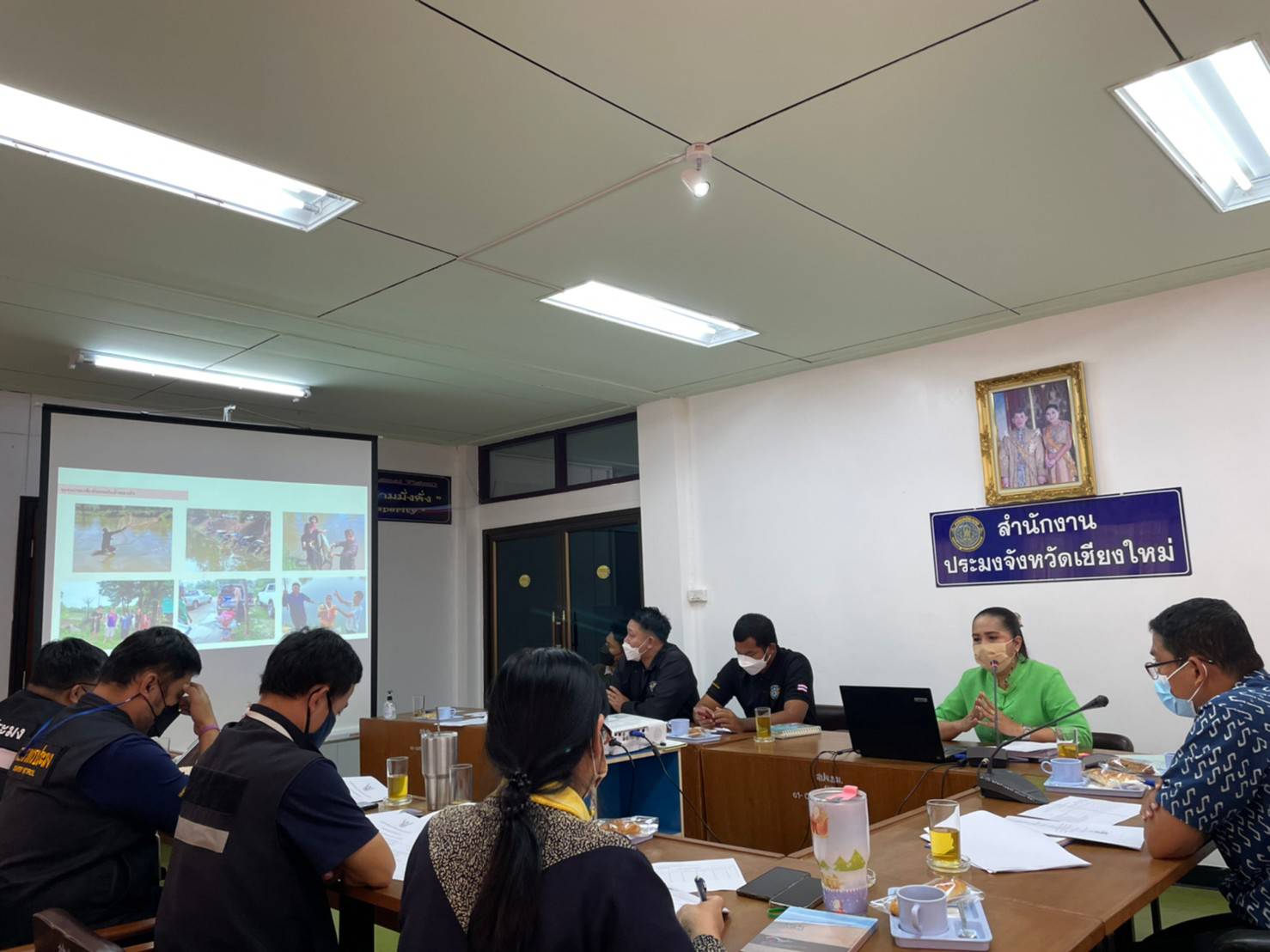 ประชุมเพื่อพิจารณาคัดเลือกชุมชนเข้าร่วมโครงการพัฒนาอาชีพและส่งเสริมความเข้มแข็งของชุมชนประมง ประจำปี 2565..คลิก