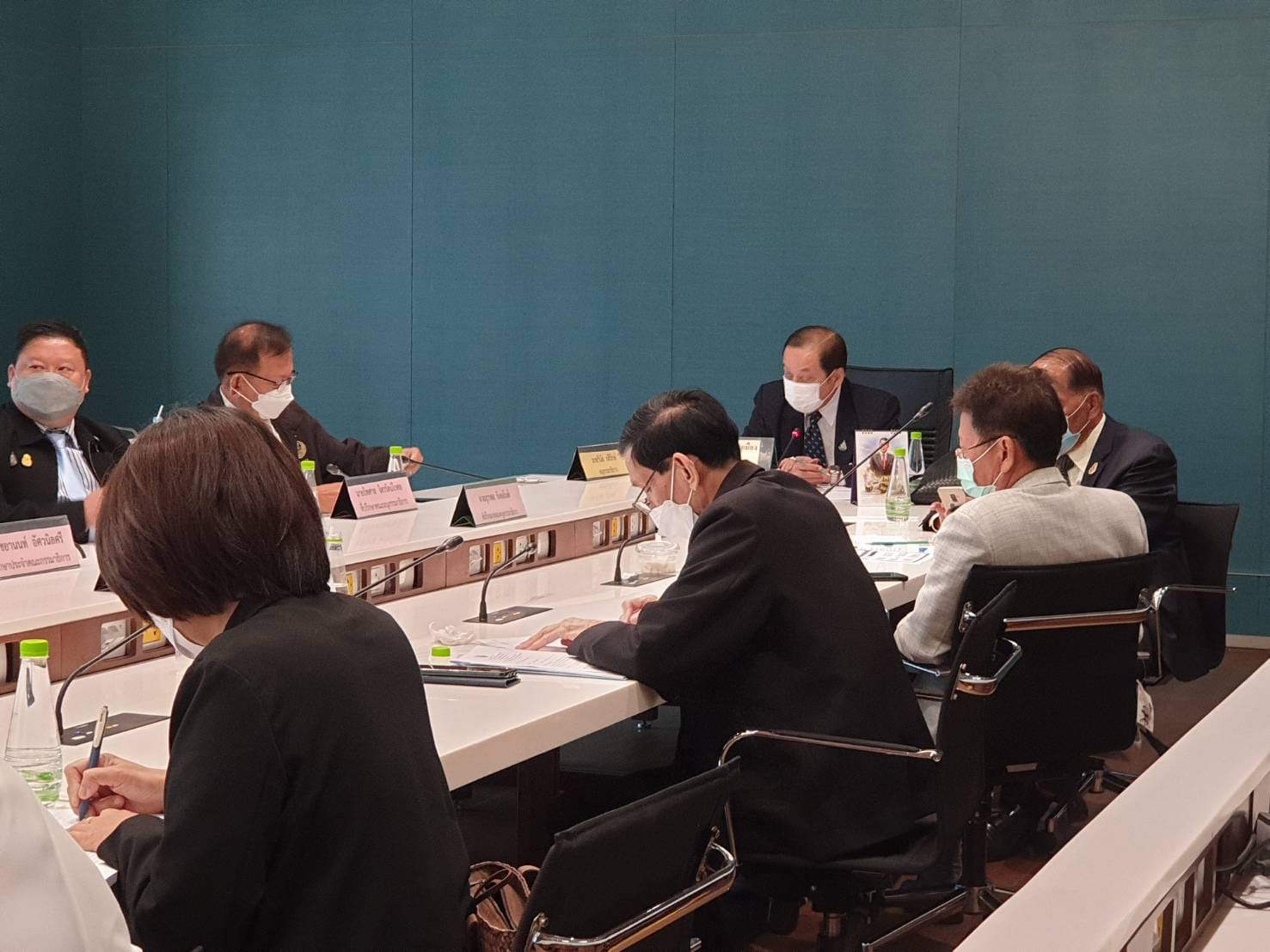 ประชุมคณะกรรมาธิการ CA 429..คลิก