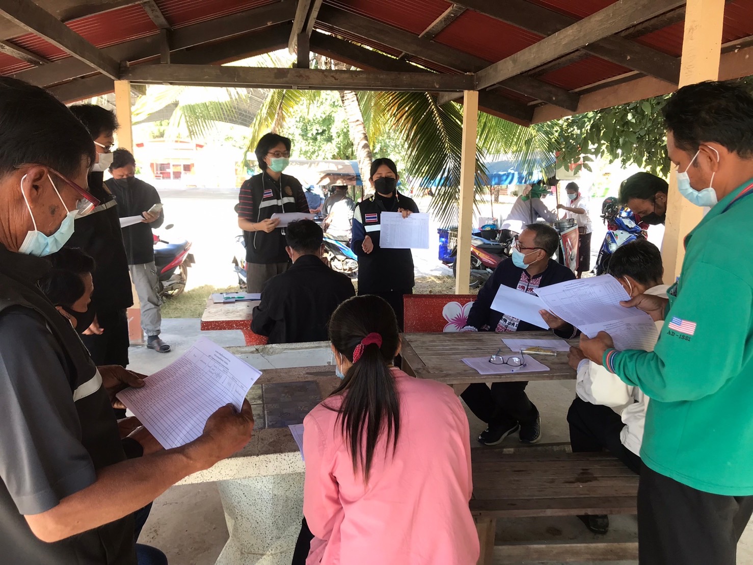 สำรวจและบันทึกข้อมูลพื้นฐานของเกษตรกรด้านประมง และสำรวจแหล่งน้ำสาธารณะ บ่อน้ำที่ได้รับจากโครงการของภาครัฐ..คลิก