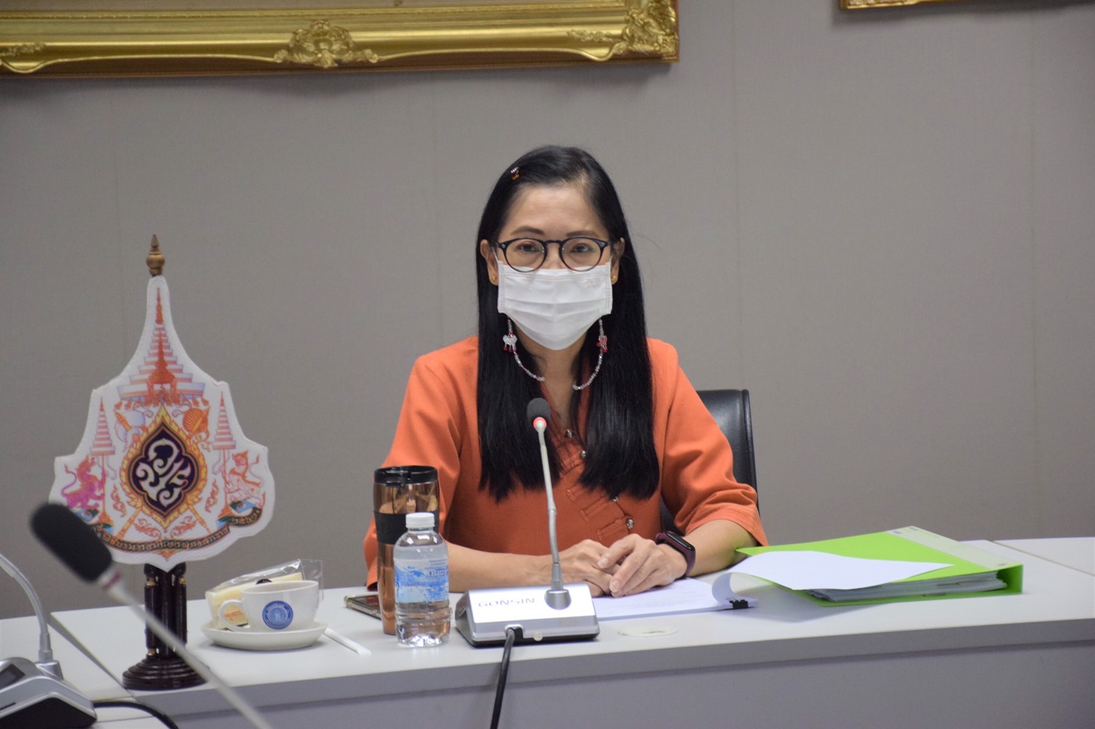 ประชุมคณะกรรมการกำกับดูแลการขึ้นทะเบียนฟาร์มเพาะเลี้ยงกุ้งทะเลเพื่อการนำเข้ามาเพาะพันธุ์ ครั้งที่ 6/2564 ผ่านระบบ Video Conference ร่วมกับหน่วยงานที่เกี่ยวข้อง