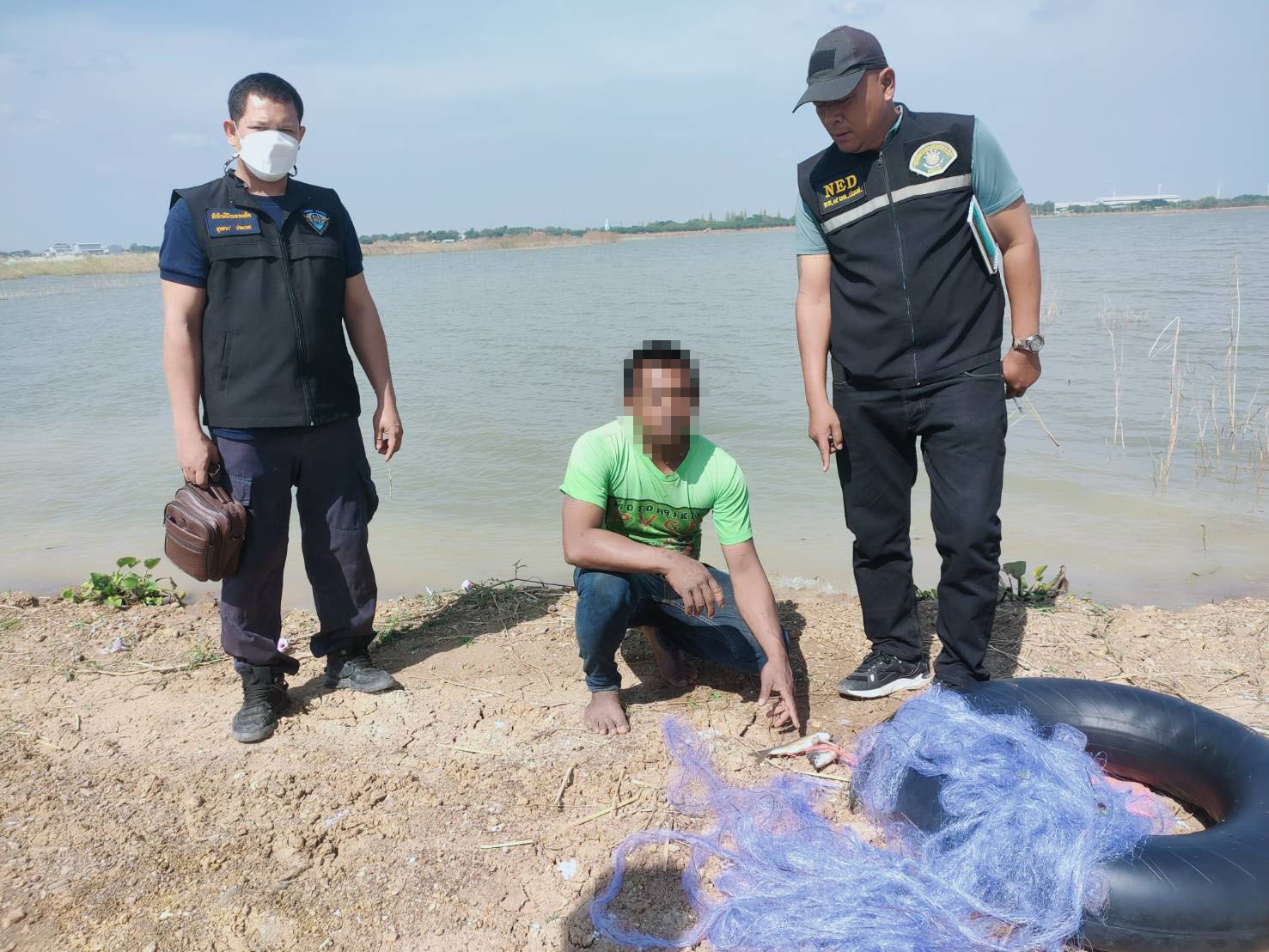 ปฏิบัติงานควบคุมเฝ้าระวังการทำประมงผิดกฎหมาย บริเวณบึงบอระเพ็ด