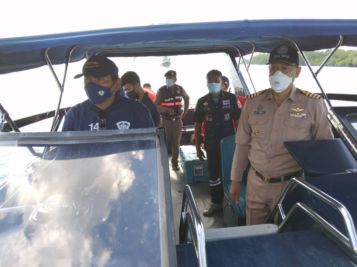 ปฏิบัติงานค้นหาลูกเรือประมงพลัดตกน้ำ ระหว่างเรือทำการประมง จังหวัดตรัง