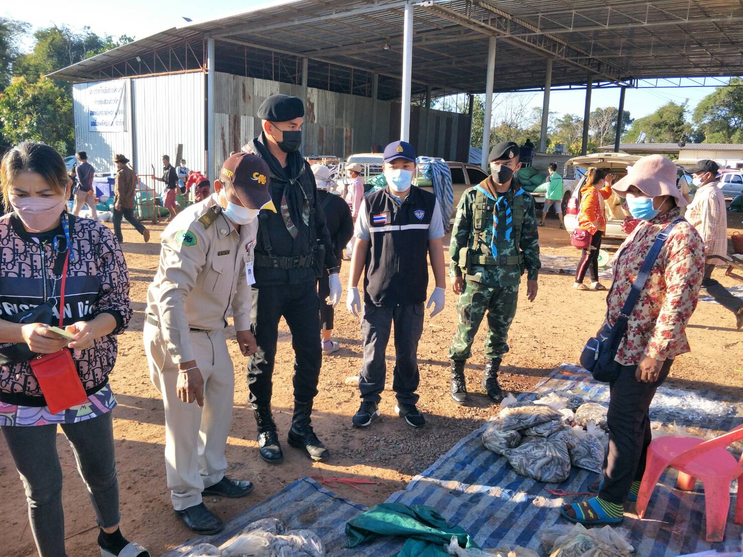 ผลการปฏิบัติงานด่านตรวจประมงสุรินทร์ วันที่ 4 มกราคม พ.ศ.2565..คลิก