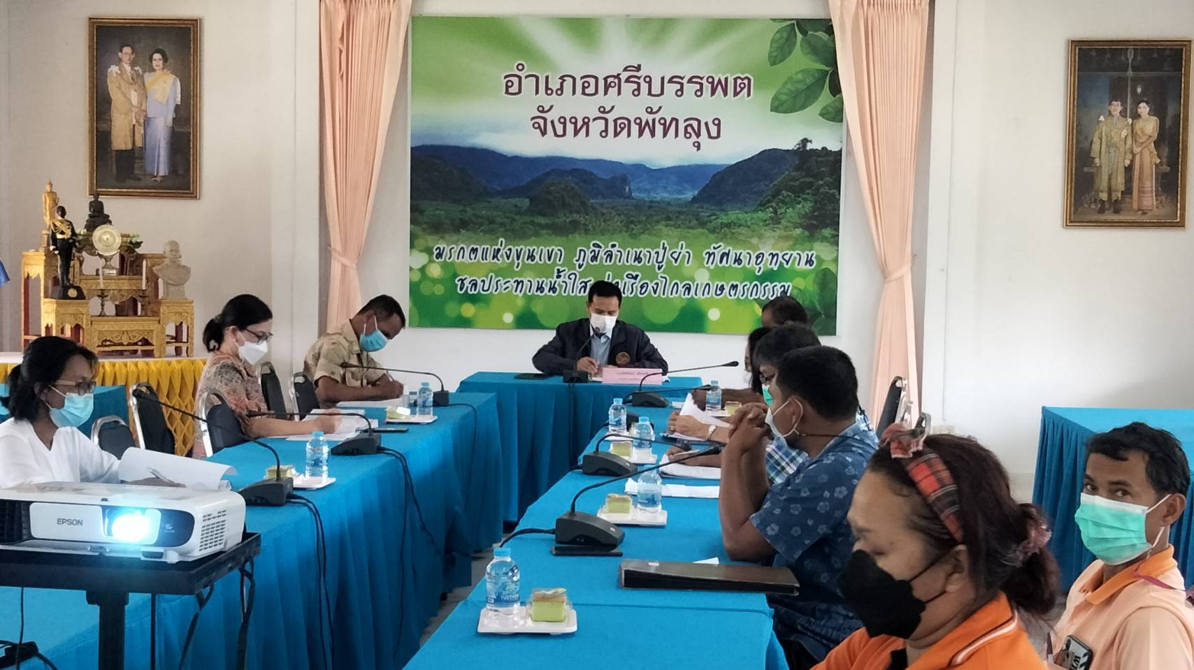 นายอำเภอศรีบรรพต  ประชุมการพิจารณาการฃ่วยเหลือเกษตรกรที่ประสบภัยพิบัิตกรณีฉุกเฉิน (อุทกภัย) ด้านประมง (กชภอ. ครั้งที่ 1/2565)..คลิก