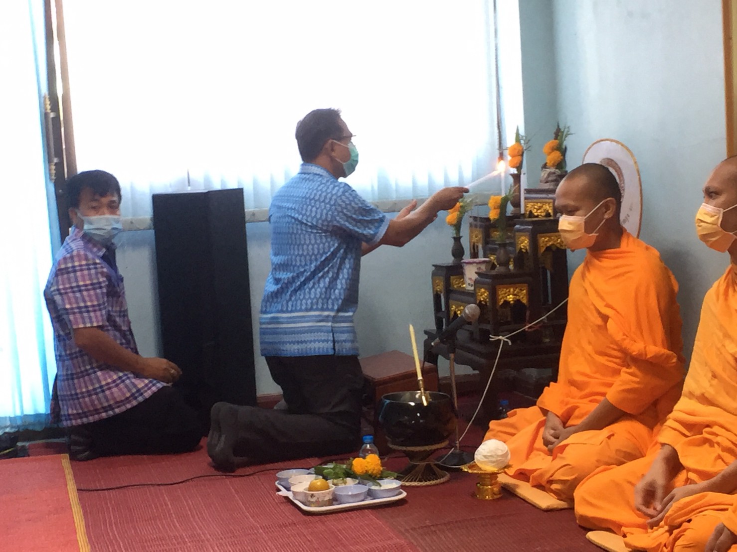 ประมงจังหวัดพัทลุง จัดพิธีทำบุญสำนักงานประมงจังหวัดพัทลุง ประจำปี 2565   นิมนต์พระ 9 รูป มาสวดพระอภิธรรม รดน้ำมนต์เพื่อเป็นสิริมงคลในการปฏิบัติงาน