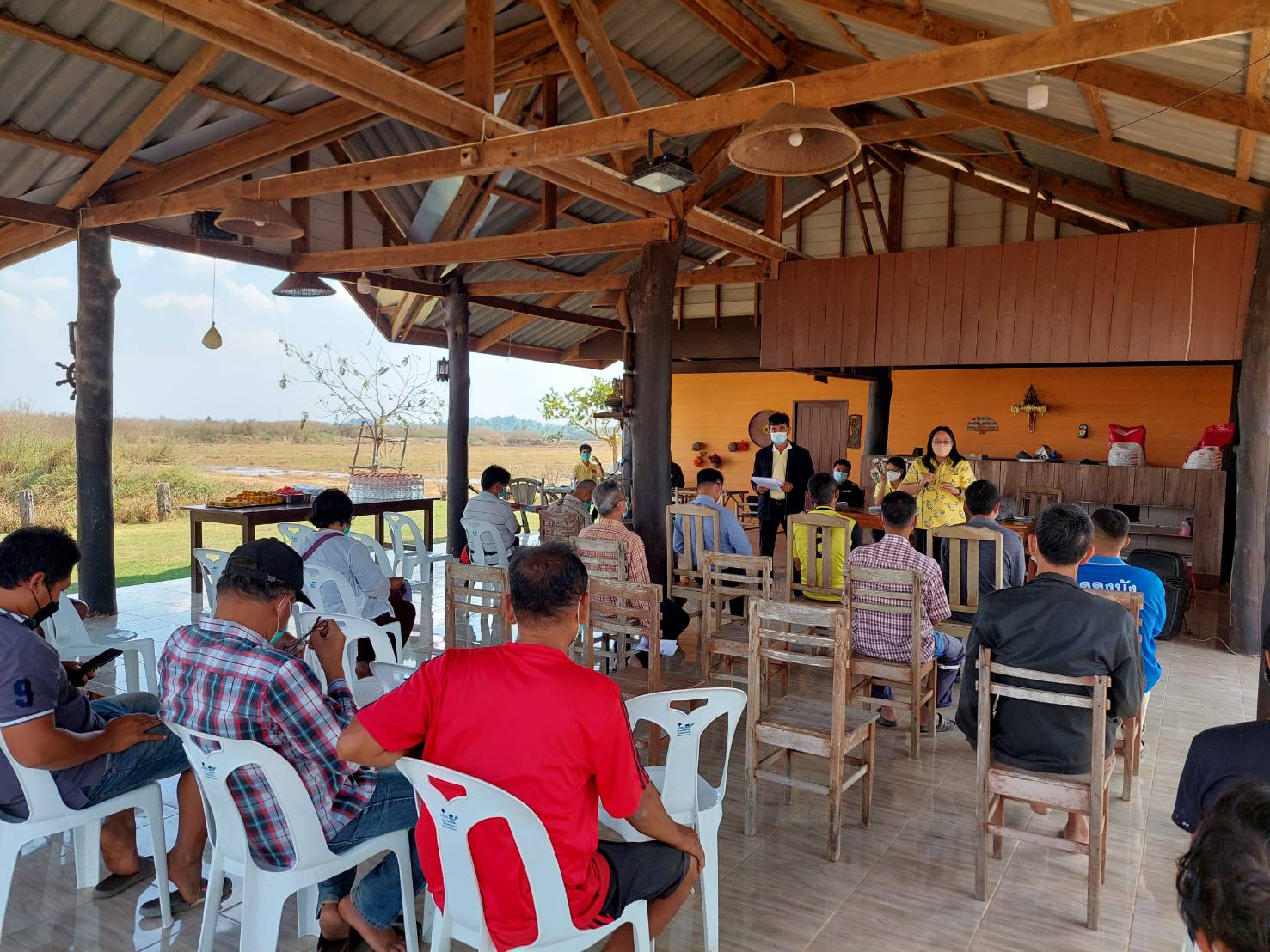 ประชุมสมาชิกองค์กรชุมชนประมงท้องถิ่น โครงการพัฒนาอาชีพและส่งเสริมความเข้มแข็งของชุมชนประมง..คลิก