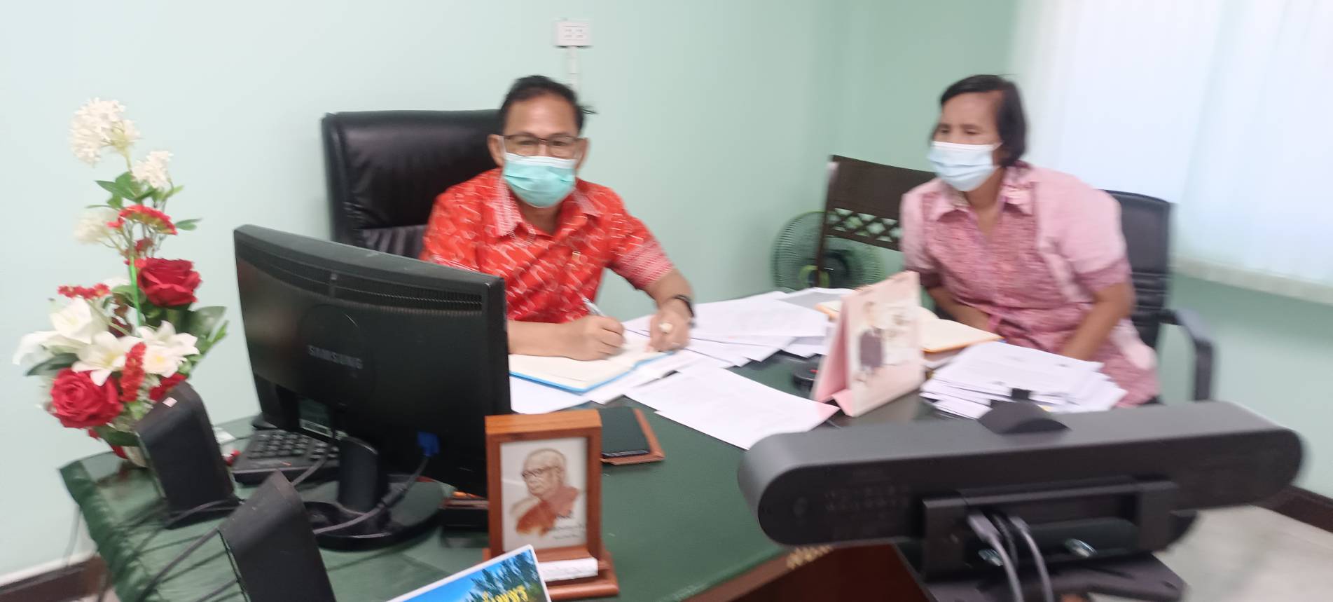 ประมงจังหวัดพัทลุง ร่วมประชุมคณะกรรมการด้านการส่งเสริมอาชีพและรายได้ในพื้นที่ทะเลน้อย ครั้งที่ 1/2565 ผ่านระบบ Zoom Cloud Meeting