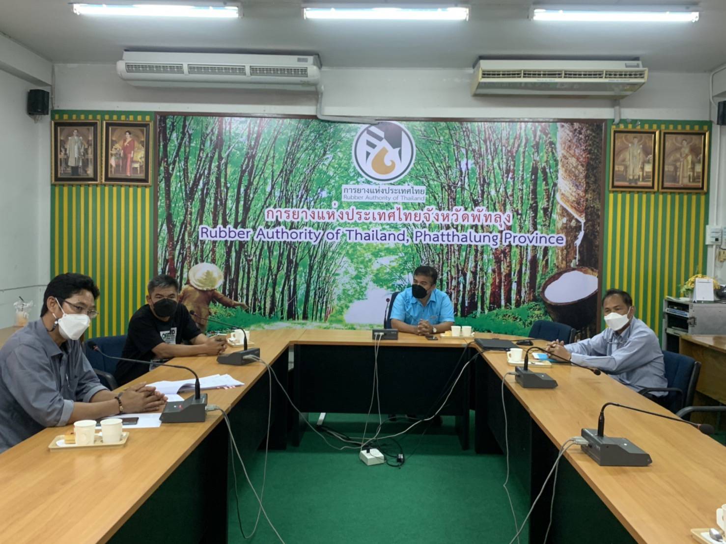 ประมงจังหวัดพัทลุง ร่วมประชุมการเลี้ยงปลาหมอในสวนยางพารา  เพื่อเป็นอาชีพเสริมสร้างรายได้ให้เกษตรกร (เฟส 2) ของจังหวัดพัทลุง..คลิก