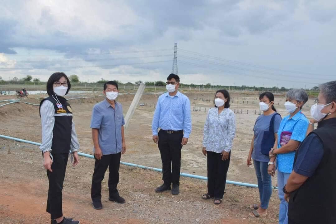 นายประพันธ์ ลีปายะคุณ รองอธิบดีกรมประมง ลงพื้นที่จังหวัดราชบุรีเพื่อมอบใบรับรองมาตรฐานสินค้าเกษตร มาตรฐานการปฏิบัติทางการเพาะเลี้ยงสัตว์น้ำที่ดี สำหรับฟาร์มเลี้ยงสัตว์น้ำเพื่อการบริโภค (มกษ. 7436 - 2563) ให้เกษตรกรผู้เลี้ยงสัตว์น้ำจากจังหวัดราชบุรี..คลิก