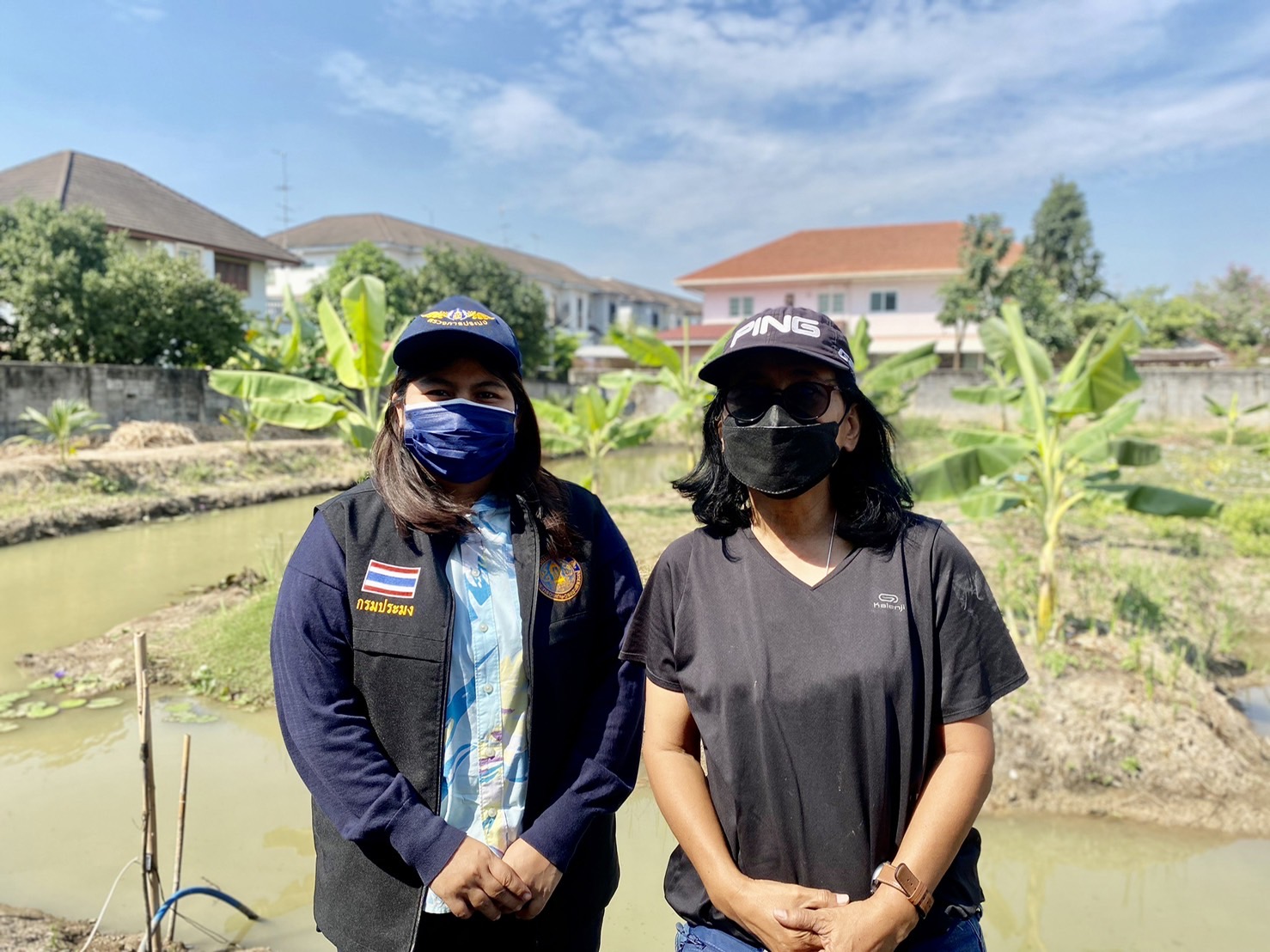 (อ.บางกรวย) ตรวจสอบบ่อเลี้ยงสัตว์น้ำและให้คำแนะนำการเลี้ยงสัตว์น้ำกับเกษตรกร..คลิก