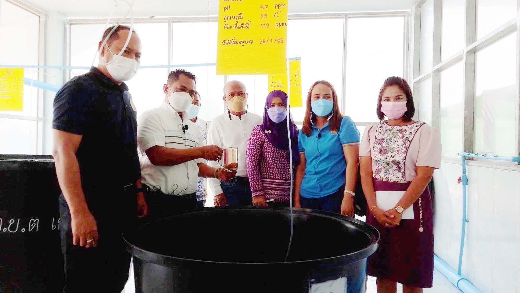 ขับเคลื่อนกิจกรรมโรงเพาะพันธุ์สัตว์น้ำ เพื่อเพาะขยายพันธุ์กุ้งก้ามกรามคืนสู่ธรรมชาติตามโครงการฟื้นฟู และบริหารจัดการทรัพยากรสัตว์น้ำฯ