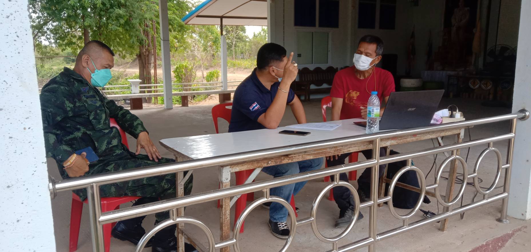 ประมงอำเภอเขมราฐ ดำเนินรับสมัครเกษตรกรที่สนใจเข้าร่วมกิจกรรมการจำหน่ายสินค้าสัตว์น้ำสด  และสินค้าสัตว์น้ำแปรรูปผ่านเว็บไซต์