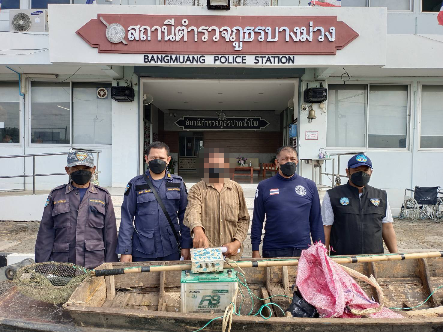 ปฏิบัติงานควบคุมการทำประมงในเขตพื้นที่จังหวัดนครสวรรค์