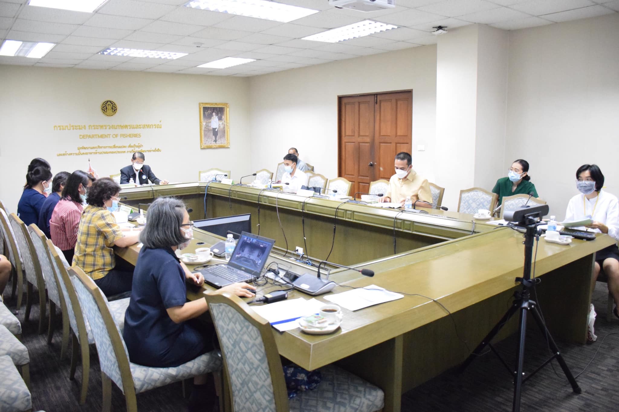 นายประพันธ์ ลีปายะคุณ  รองอธิบดีกรมประมง เป็นประธานการประชุมคณะอนุกรรมการพัฒนาผลิตภัณฑ์ประมงและการพาณิชย์ ครั้งที่ 1/2565..คลิก